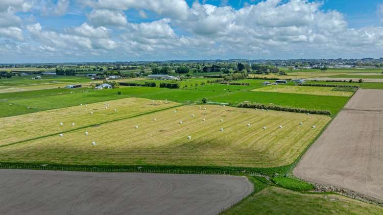 90 Durie Road Aorangi_1