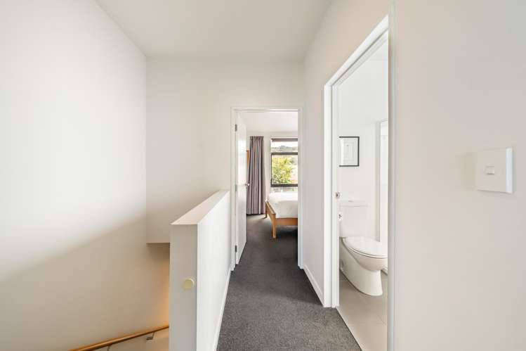 6/74 Derwent Street Island Bay_11