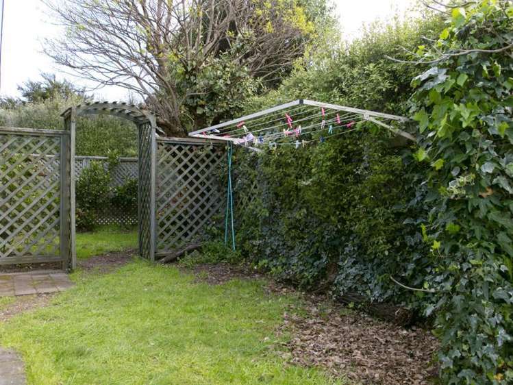 2/25 Robinson Terrace Rangatira Park_18