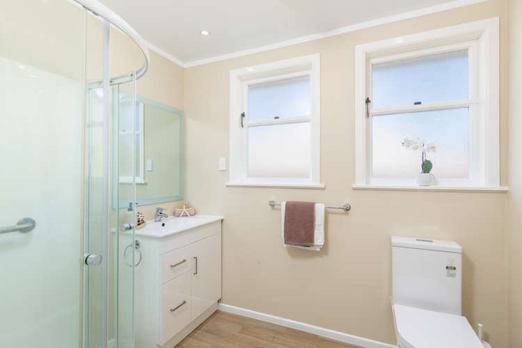 191 Warspite Avenue Waitangirua_10