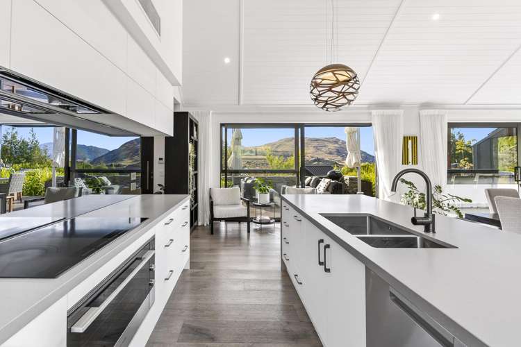 10A Kinross Lane Jacks Point_9