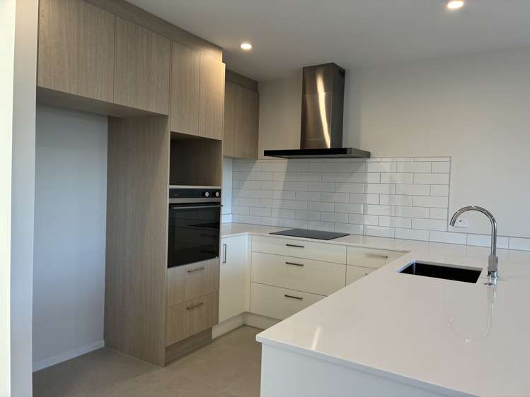 101 WAITUARUA DRIVE "Waiata Shores" Takanini_6