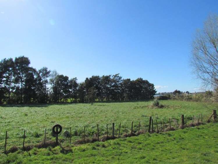 39 Sedgemoor Lane Hauraki Surrounds_7