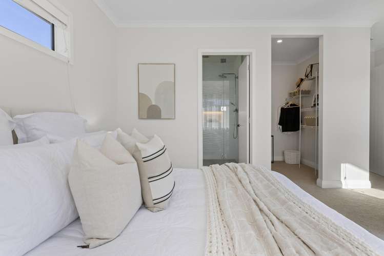 38 Pukeko Way Kinloch_24