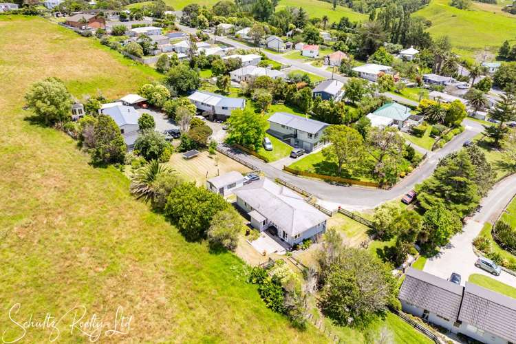 4 Vickas Way Maungaturoto_41