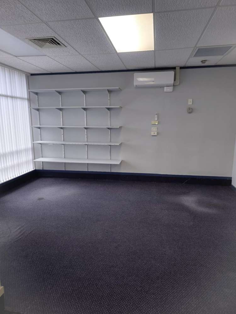 B1/129 Onewa Road Northcote_8