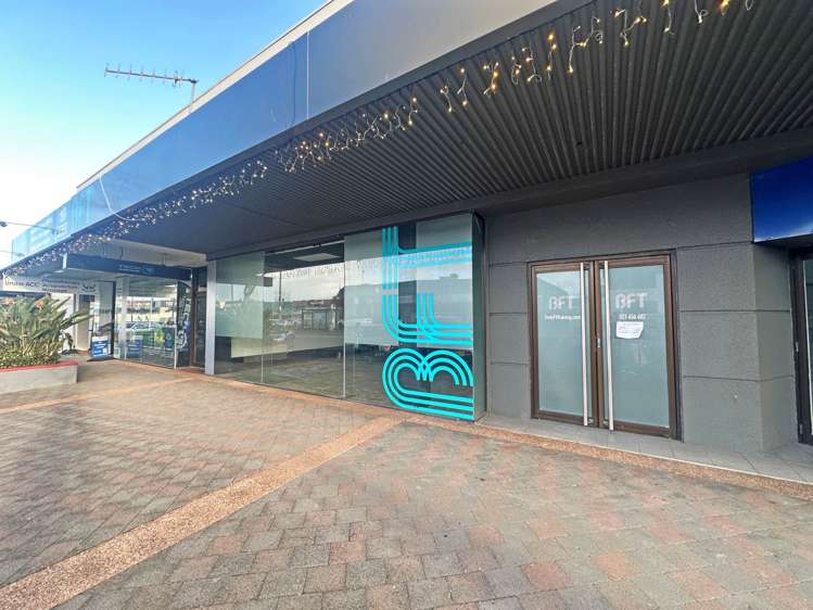 Shop 2-3/84-90 Mokoia Road Birkenhead_1