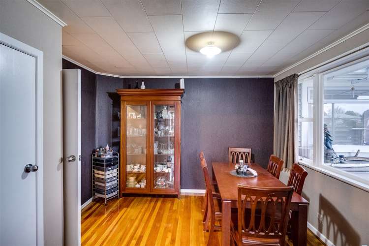 91 Wycliffe Street Onekawa_8