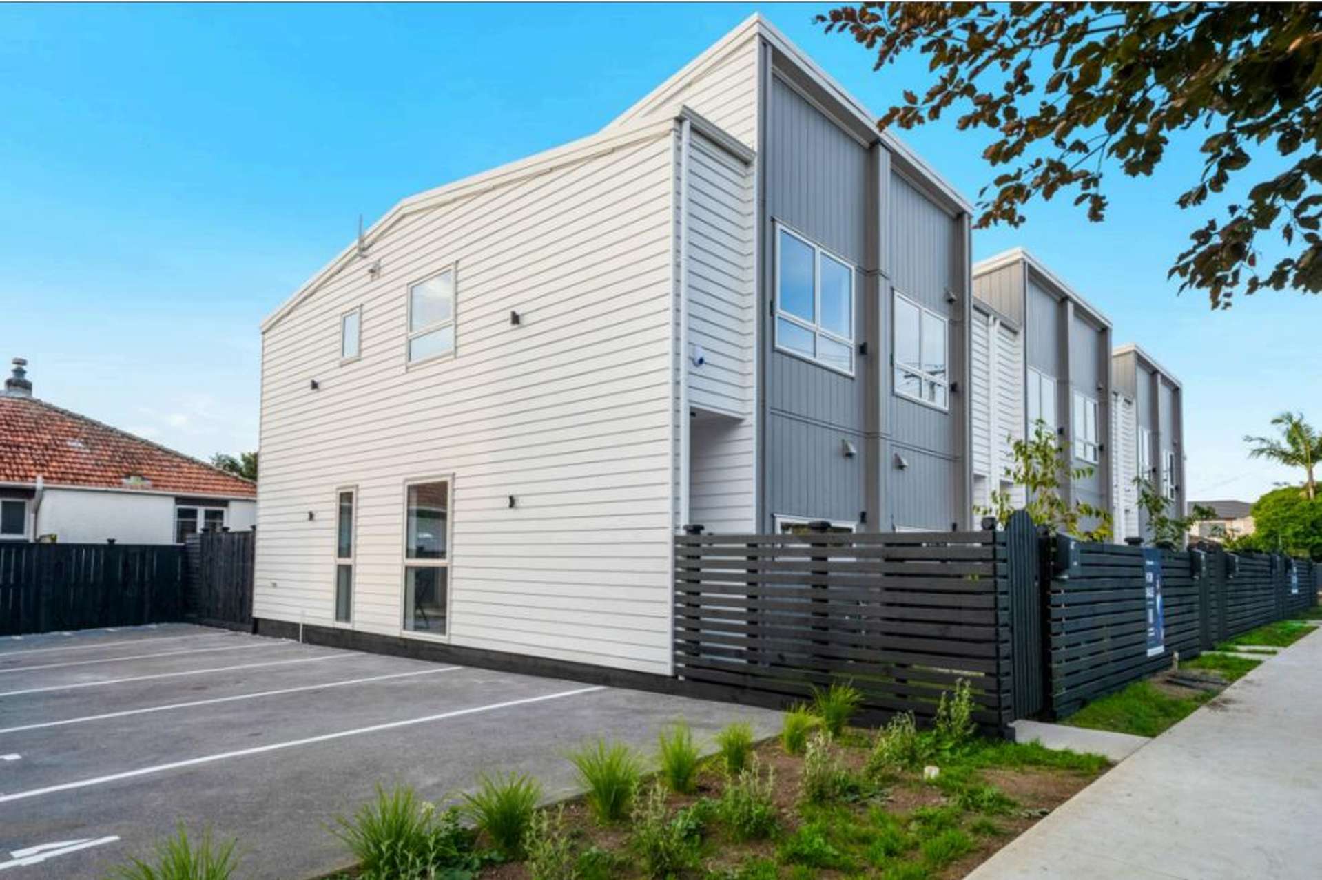 3-8/30 Carruth Road Papatoetoe_0