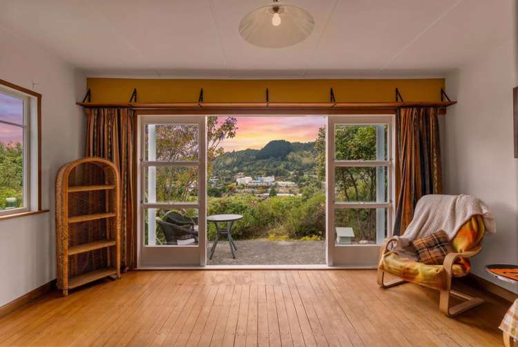 14 Jenner Road Toi Toi_19