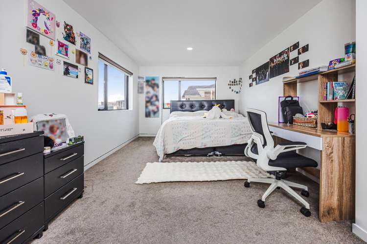 32 Helianthus Avenue Flat Bush_15