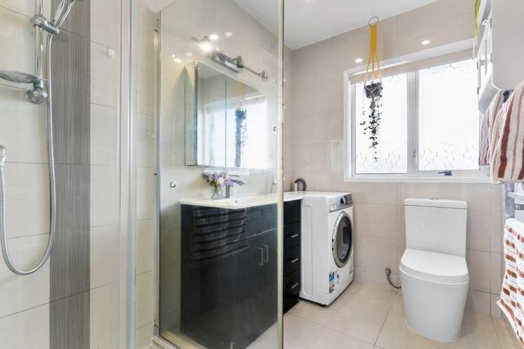 1/11 Harding Avenue Mount Wellington_12