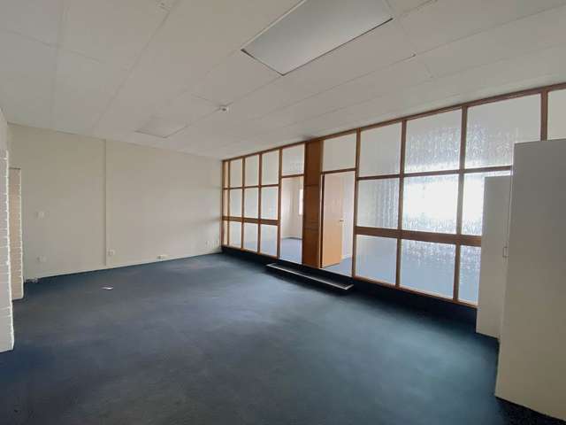 10-14 New North Road Eden Terrace_2