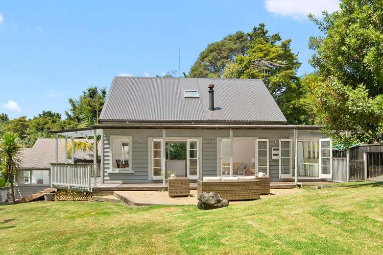 82 Laingholm Drive Laingholm_19