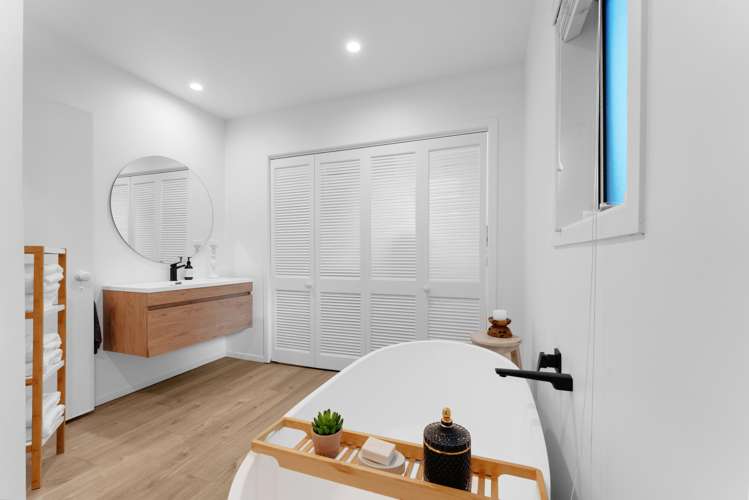 31 Harapaki Road Meadowbank_16