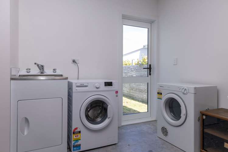 14 Windsor Street Richmond Heights_16