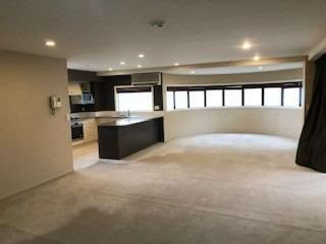 2d/27 George Street Newmarket_3