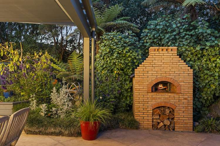 3 Traffic Road Greenhithe_8