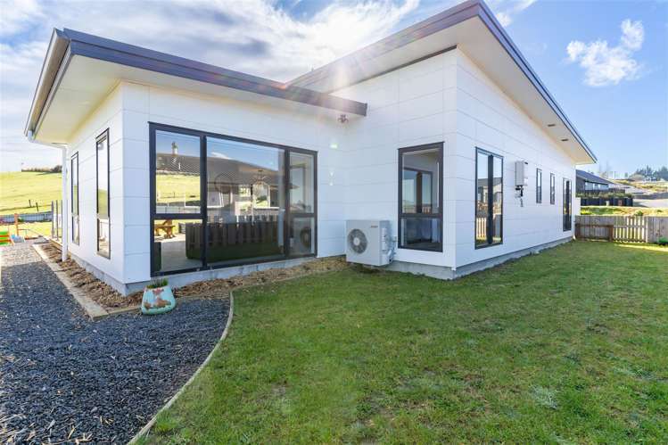 2 Monterey Drive Balclutha_24