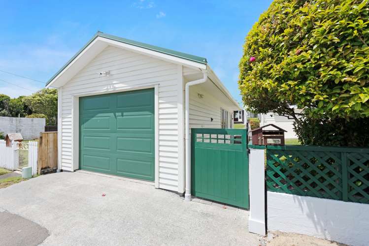 11 Cargill Street Karori_31