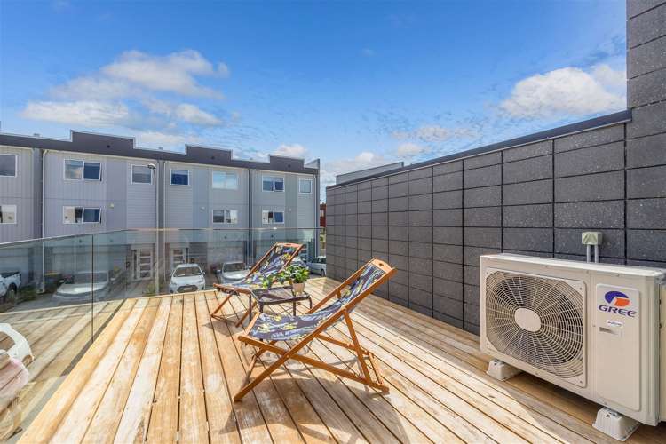 16 Meritage Lane Te Atatu South_17