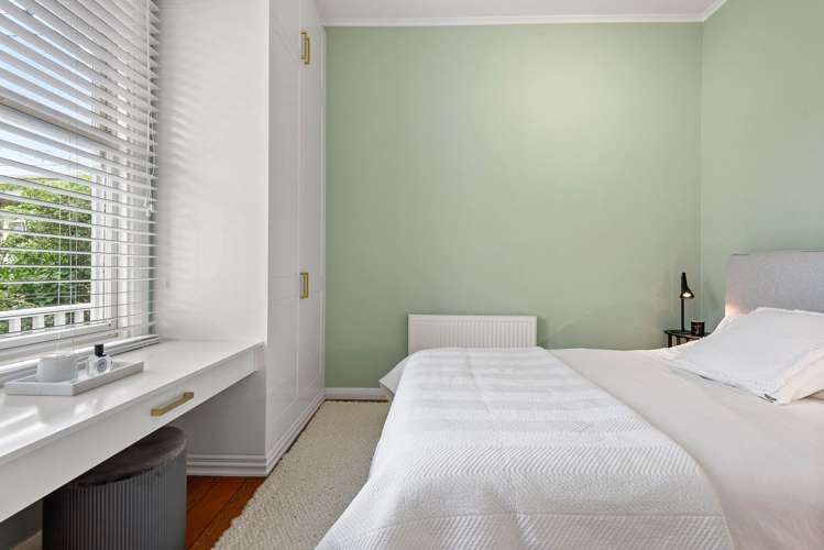 12 Rixon Grove Mount Victoria_5