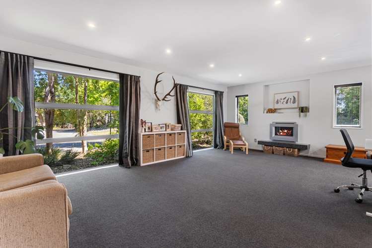 7 John Leith Place Leithfield_5