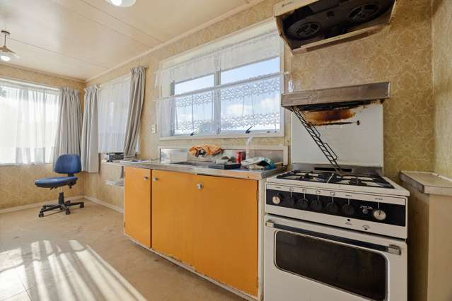 53 Oakfield Crescent Pukete_1