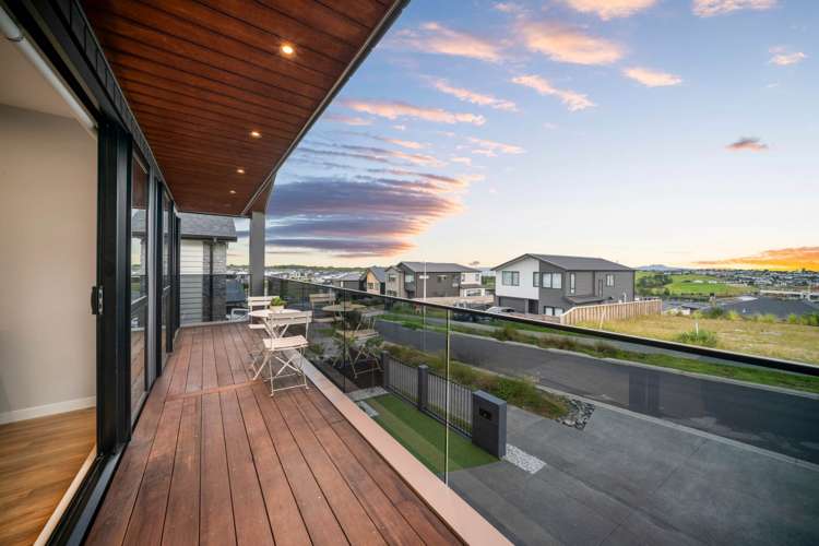 16 Pakirikiri Street Long Bay_25