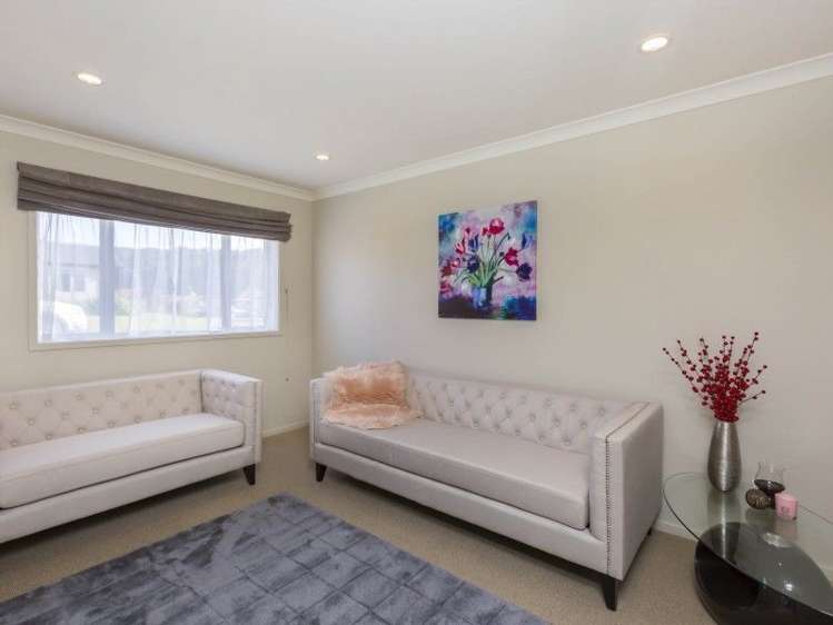 35 Mcewen Crescent Riverstone Terraces_10