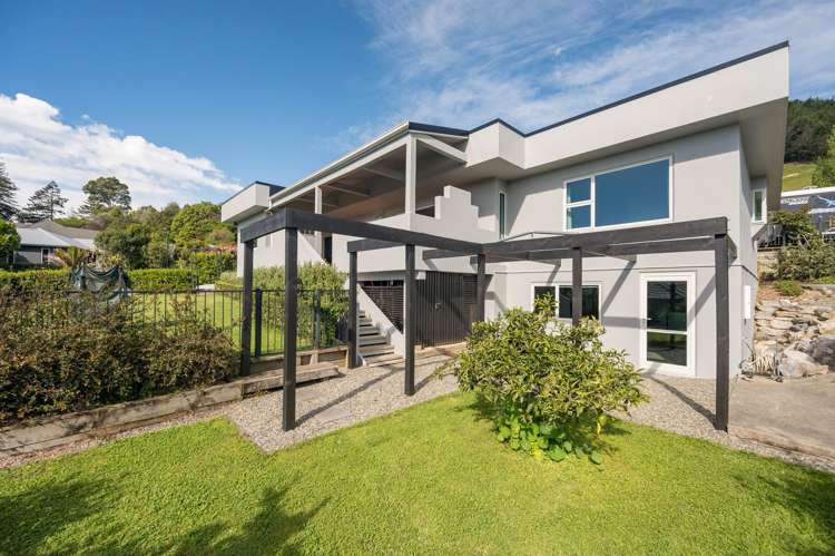 14 Hillplough Heights Richmond_16