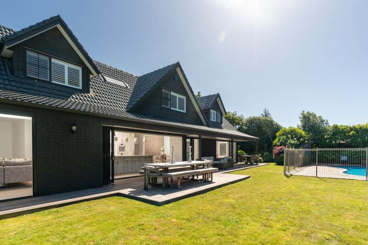 5 Lavinia Grove Waikanae Beach_12