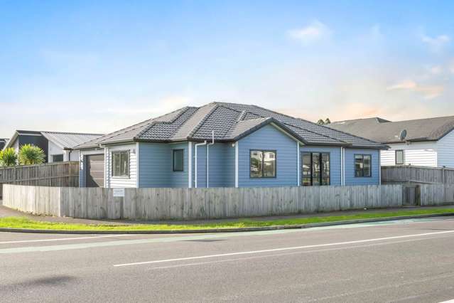 1st Time on the Market a Spacious Corner Home