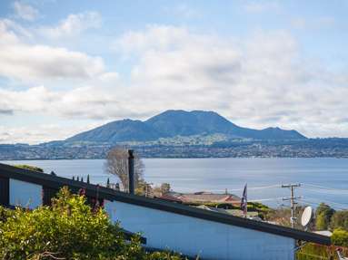 64 Wakeman Road_3