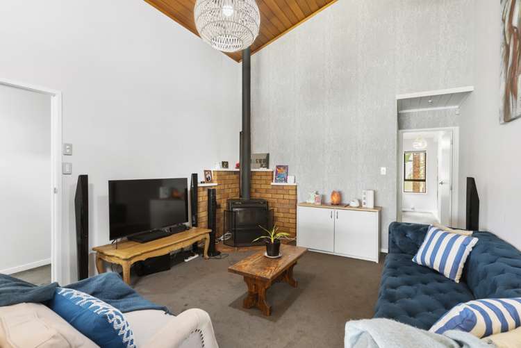 15 Freelance Terrace Pahurehure_6