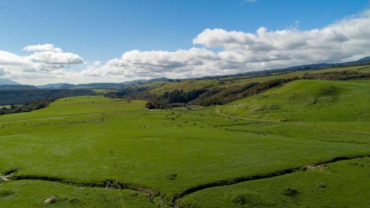 Quartz Range Road Bainham_20