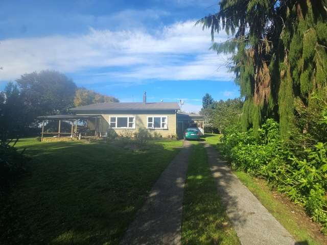 Lovely Rural Home with Pool, Garden & Orchard.