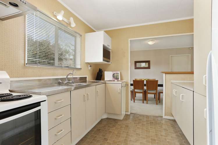 9 Taranui Place Henderson_9