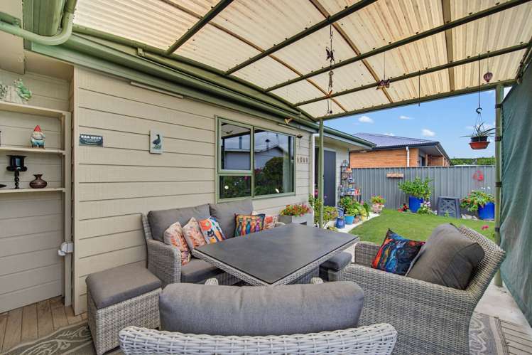 1027 Reka Street Akina_12