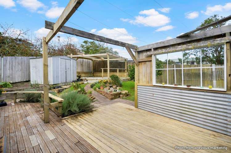4 Brian Crescent Stanmore Bay_14