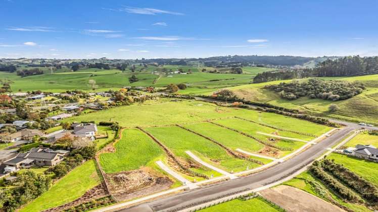 10 Frost Rise Hunua_6