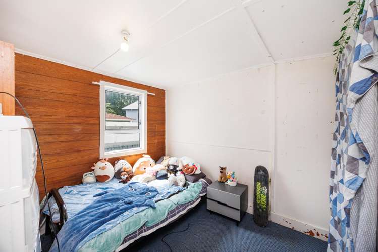 31 McGiffert Street Palmerston North Central_12