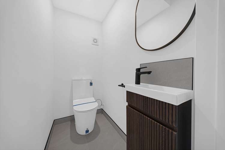 1/71 Cardiff Road Pakuranga Heights_22