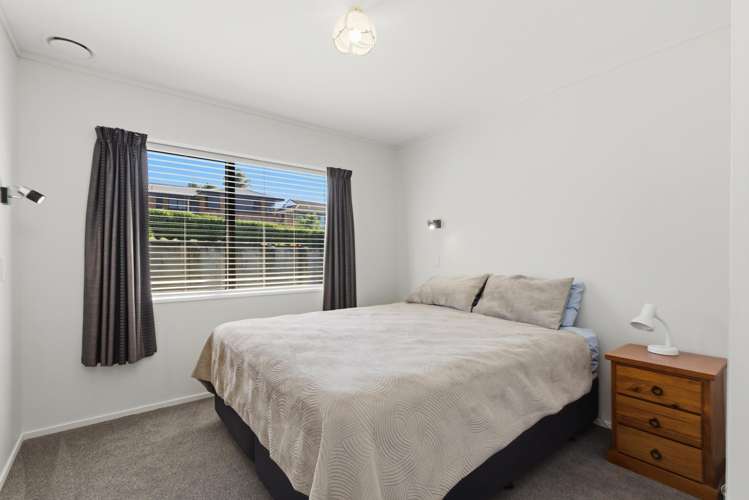 36A Heron Avenue East Matua_10