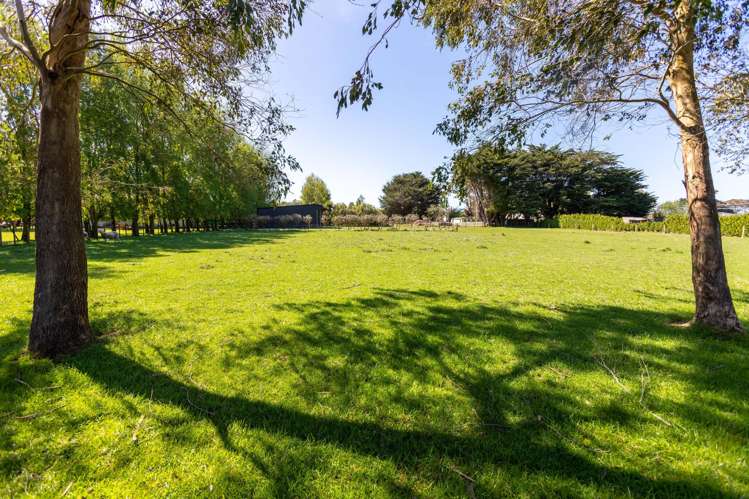 40 and 41 Mabel Street Woodville_11
