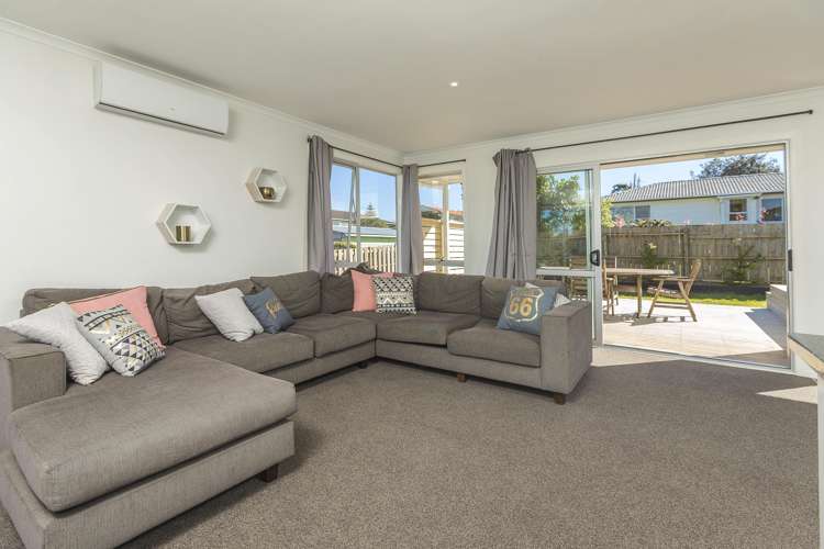 34 Zita Maria Drive Massey_14