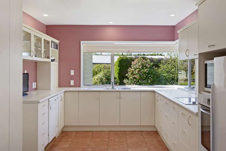 100 School Road Yaldhurst_25