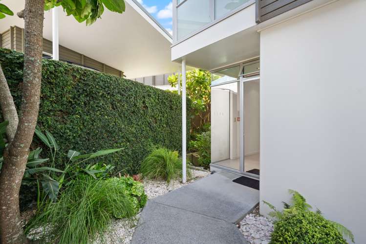 9/18 Dudley Crescent Cable Bay_21