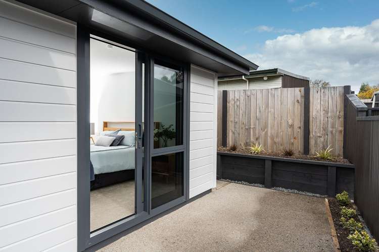 7 Tapley Close Halfway Bush_24