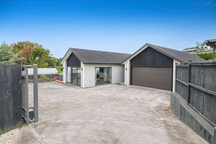 60 Matija Place Red Beach_33